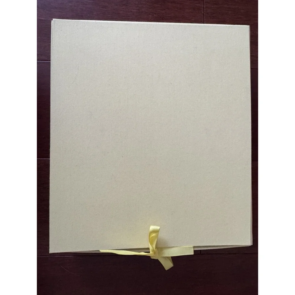 Creative Memories Family Moments 8x8 Scrapbook Album Kit Yellow Lisa